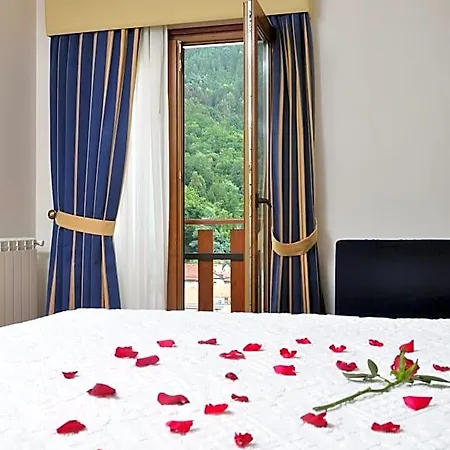 Moderna Do Otel 2*